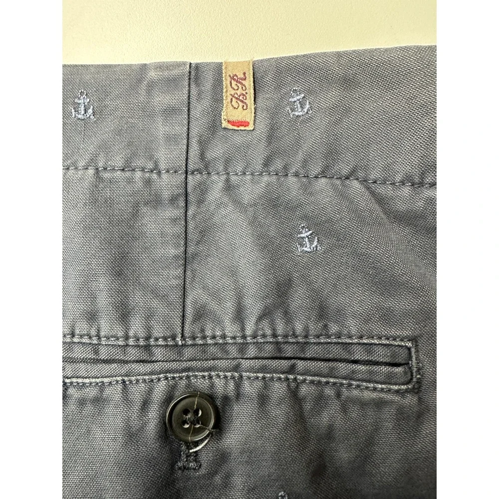Banana Republic these banana